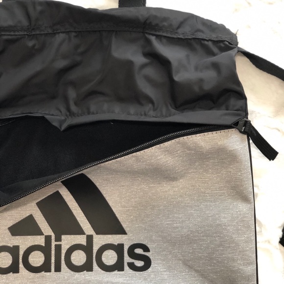 ADIDAS drawstring bag - Picture 2 of 3